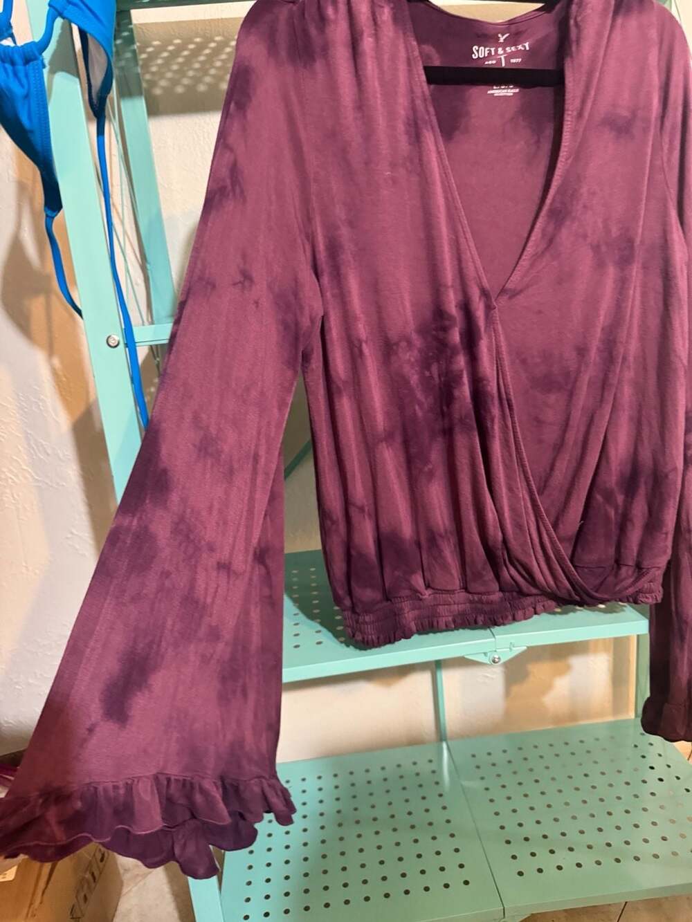 American Eagle Soft & Sexy Dark Purple Tie Dye Bell Sleeve Blouse Top Size Small